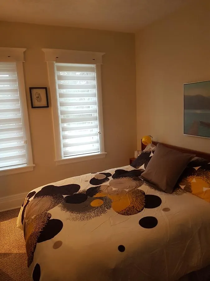 Homestead House B&B Hamilton Bed & Breakfast