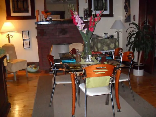 Homestead House B&B Hamilton 4*,